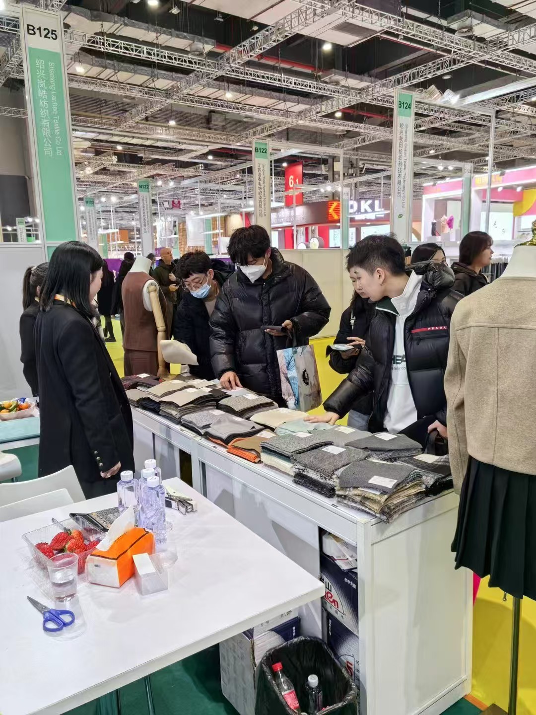 聚焦“科技赋能舒适”,岚皓纺织2024上海展引领新体验